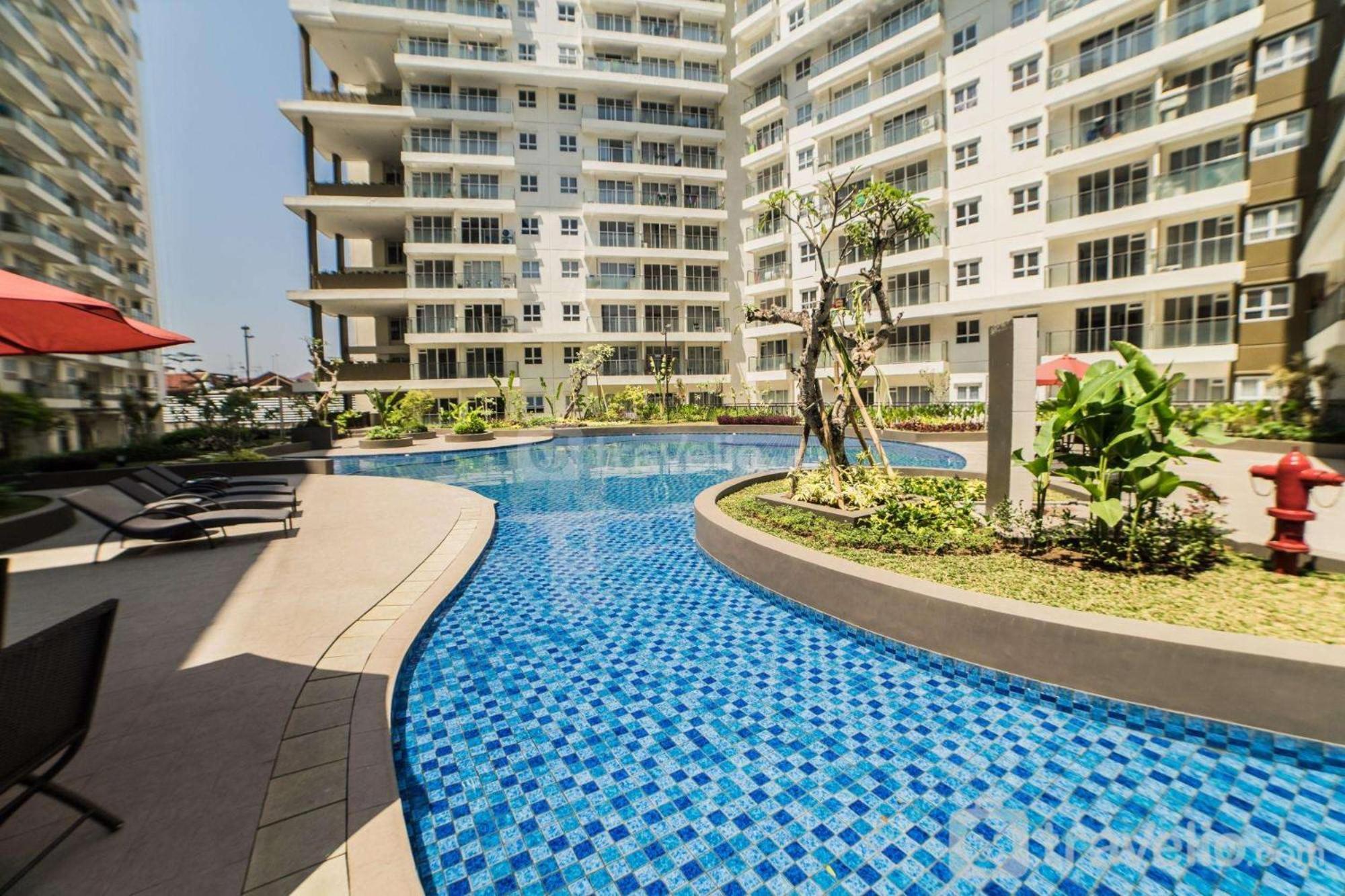 Stylish & Cozy 2br At Gateway Pasteur Near Pasteur Exit Toll By Travelio Apartemen