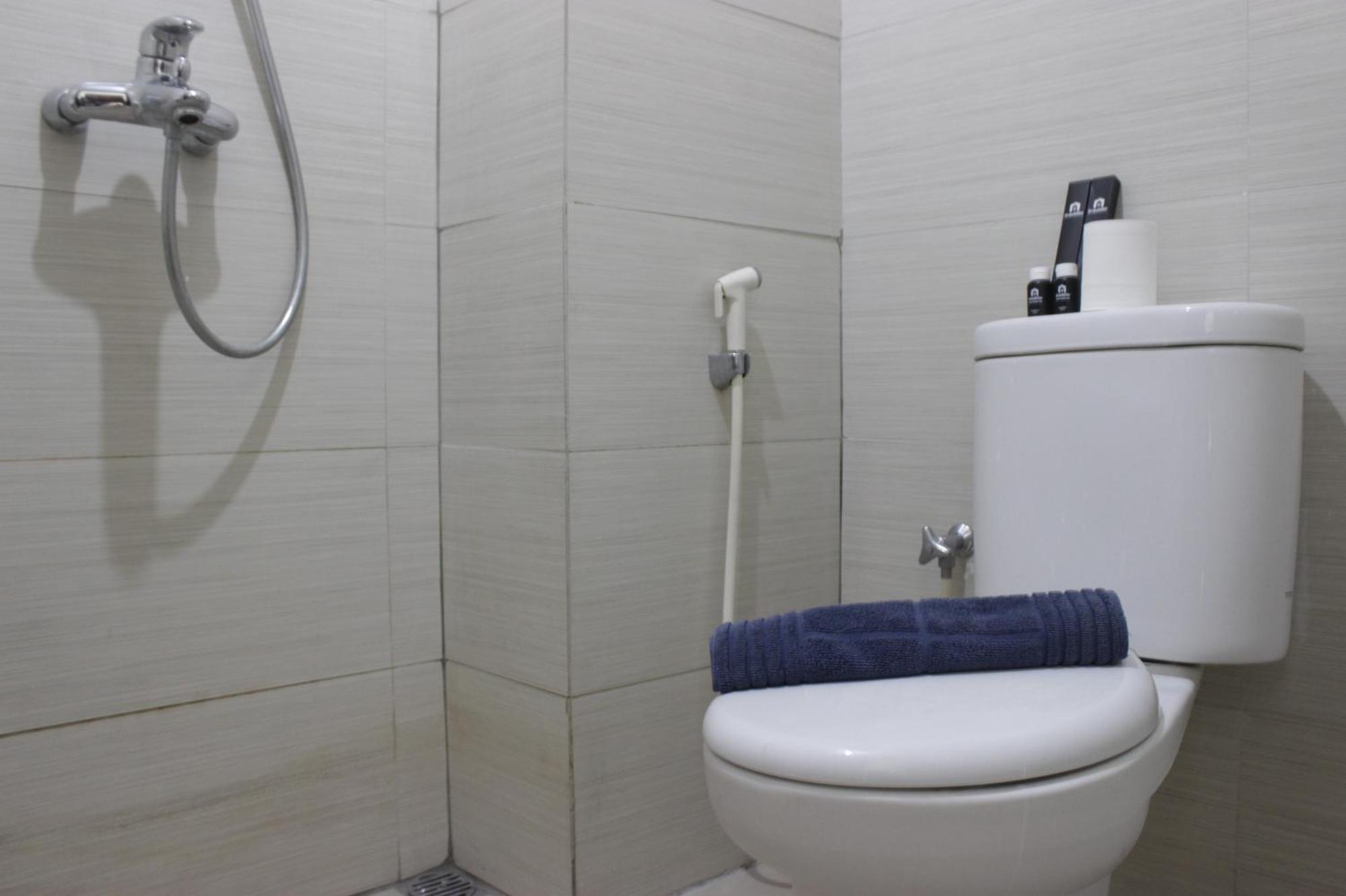 Stylish & Cozy 2br At Gateway Pasteur Near Pasteur Exit Toll By Travelio Bandung